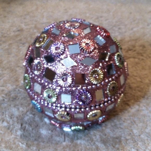 Pink Mosaic Egg-Shaped Box - Picture 2 of 2